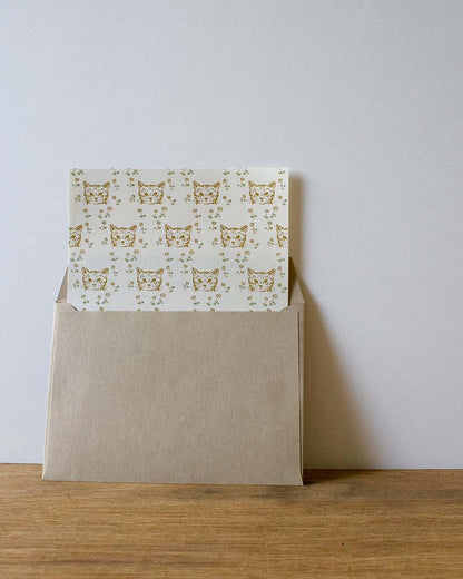 Letter set - Cat and white clover